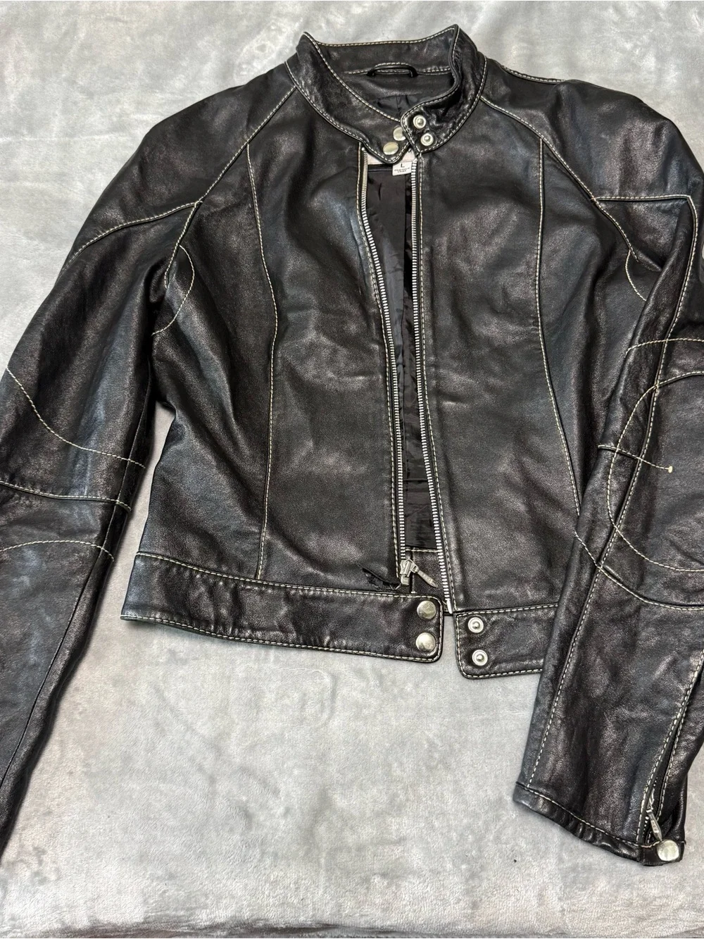 Women's Black Leather Moto Jacket Wilson leather size L Biker